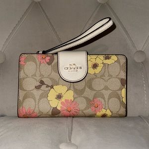 Coach wallet